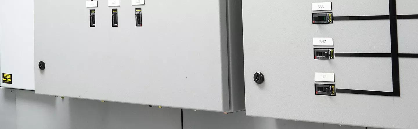 Cover caps on cabinet