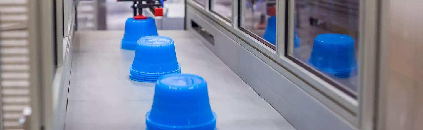 Injection moulding blue plastic pots