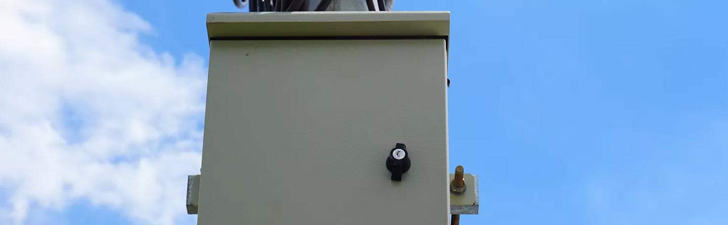 Outdoor cabinet in use