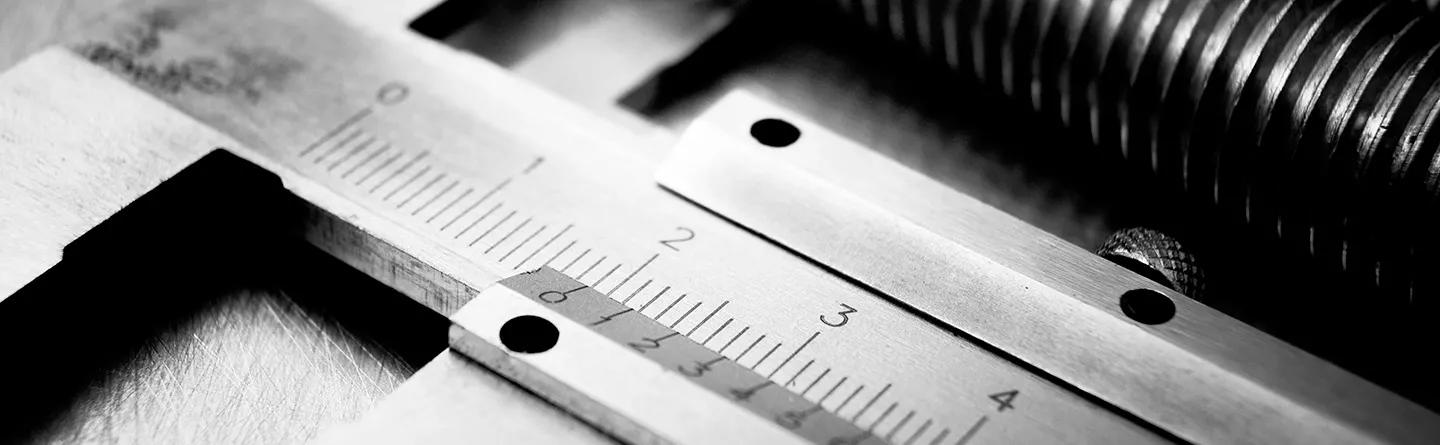 External Metric Thread Table Chart and Fastener Sizes M1.6 - M18