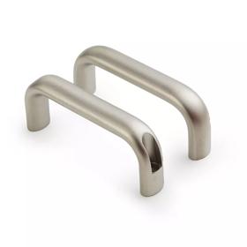 Pull Handles - Metal/Male Right Angle