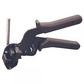  | Essentra Components 